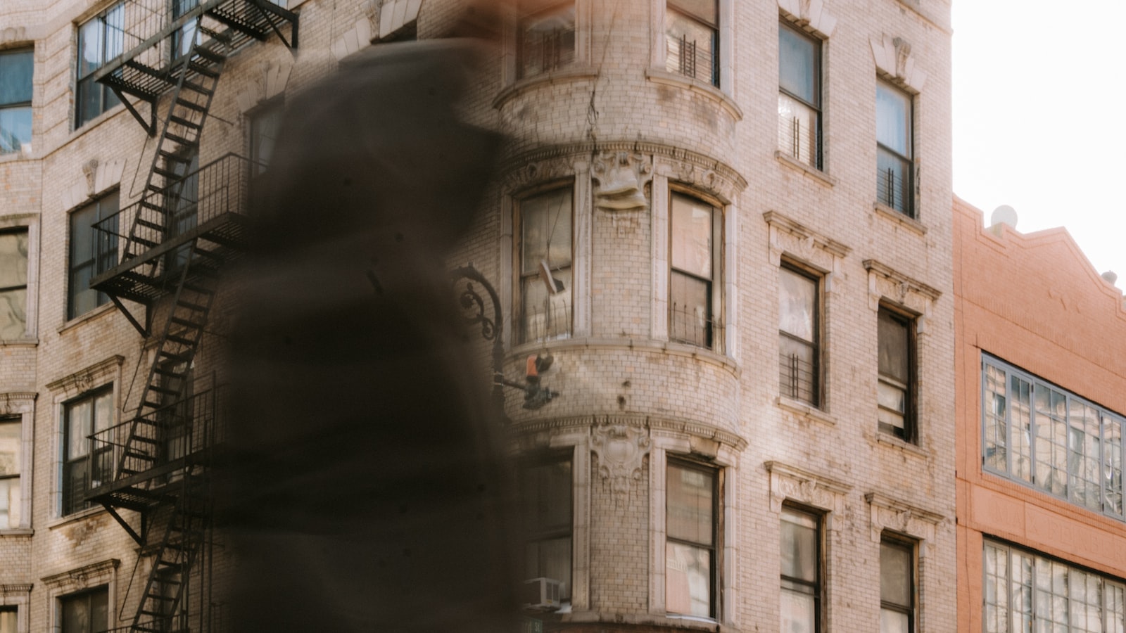 ELD hardware device for HOS and IFTA operations